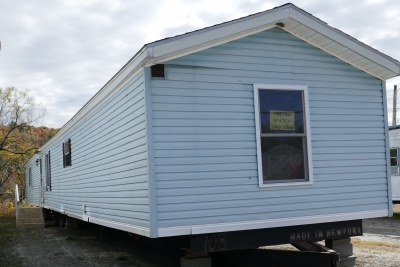 Single-Wide 1995 Titan - $29,900