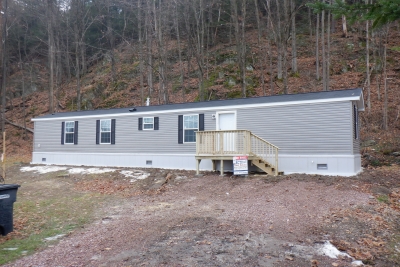 Single-wide On Leased Lot - 57 Hemlock Road, St. George