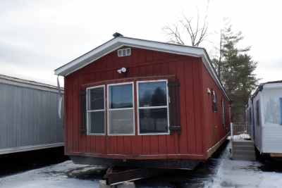 Single-wide 1984 Ritz-Craft - $4,500