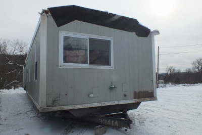 Single-wide 1985 Titan - $11,500