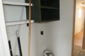 1979 Oxford single wide home closet Photo Of 979 Oxford Single Wide Home Closet Interior