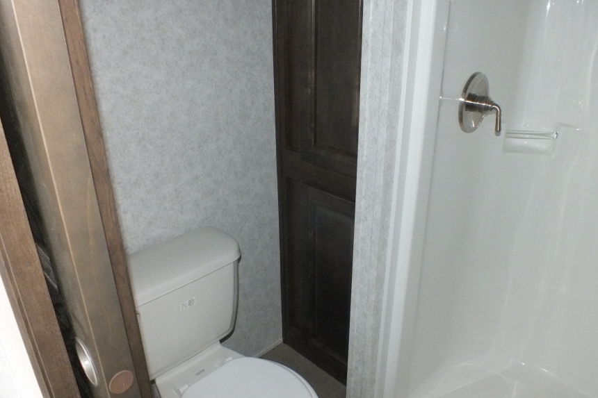 The Park Model 7 manufactured home toilet and shower A Photo Of Park Model 8 Manufactured Home Bathroom With Toilet And Walk In Shower