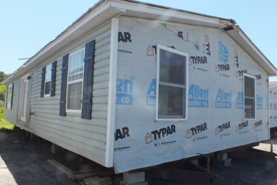 Double-wide 1987 Pine Grove - $44,900
