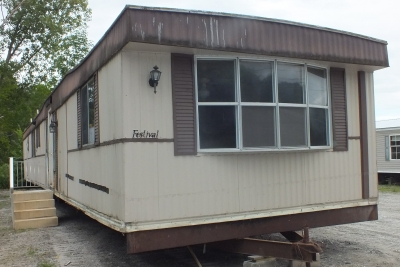 Single-wide 1974 Festival - $5,750
