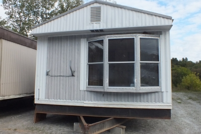 Single-wide 1988 Astro Country Manor - $2,500